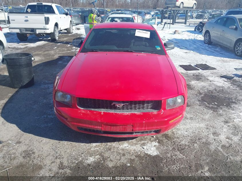 2006 Ford Mustang V6 VIN: 1ZVFT80N46526126 Lot: 41629083