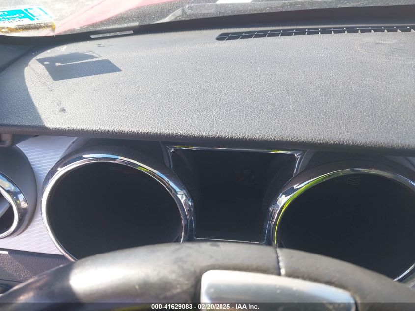 2006 Ford Mustang V6 VIN: 1ZVFT80N46526126 Lot: 41629083