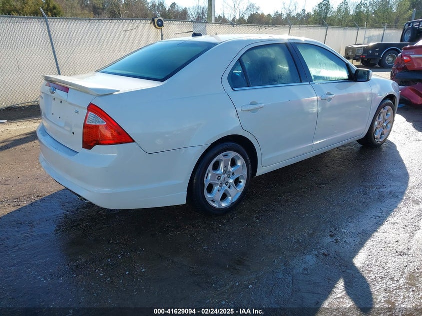 2011 FORD FUSION VIN: 3FAHP0HAXBR188031