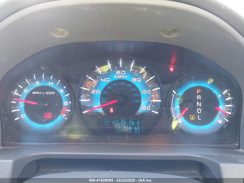 2011 FORD FUSION VIN: 3FAHP0HAXBR188031