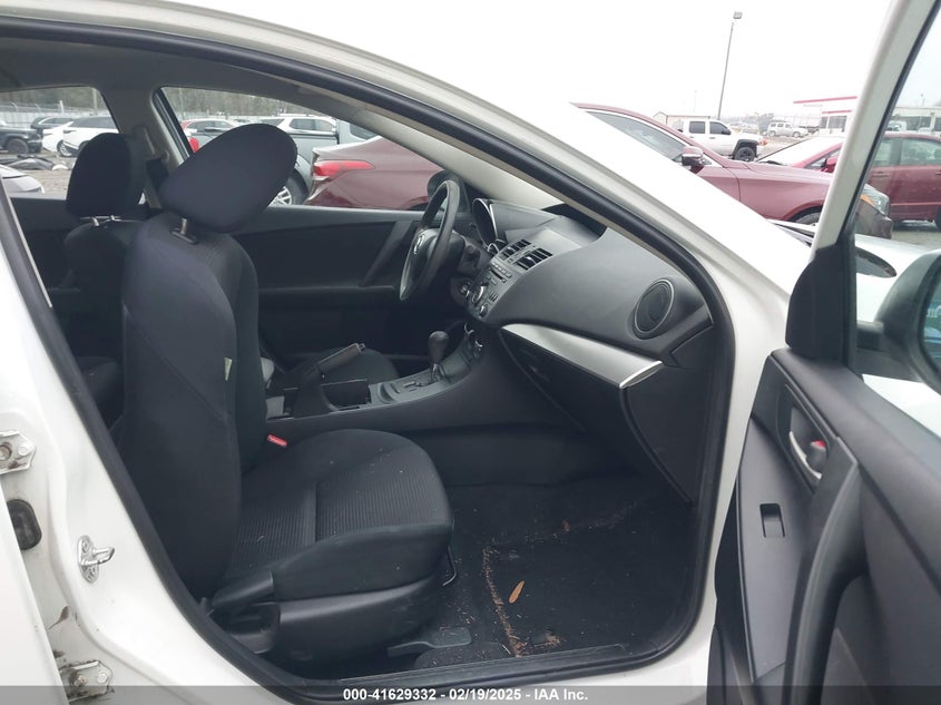 2013 MAZDA MAZDA3 I SV - JM1BL1TFXD1709766