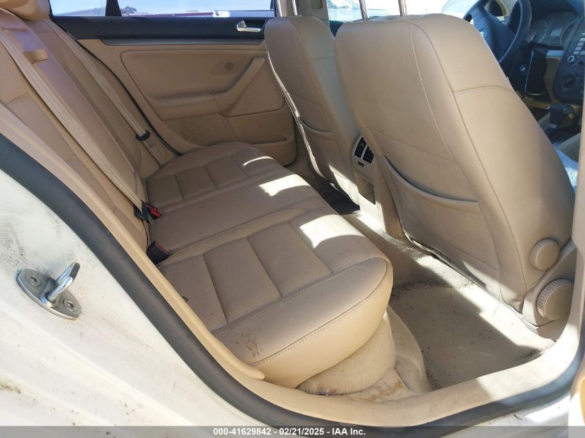 2007 Volkswagen Jetta 2.5 VIN: 3VWSG81K27M010455 Lot: 41629842