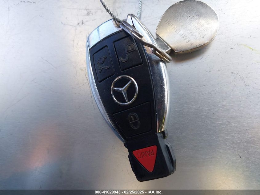 2011 Mercedes-Benz C 300 Luxury 4Matic/Sport 4Matic VIN: WDDGF8BB2BR173002 Lot: 41629943