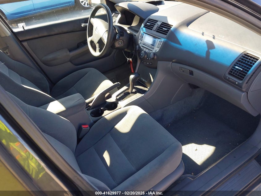 2007 HONDA ACCORD VIN: 1HGCM66477A084838