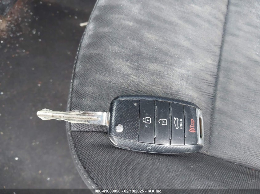 2016 KIA FORTE VIN: KNAFK4A67G5493359