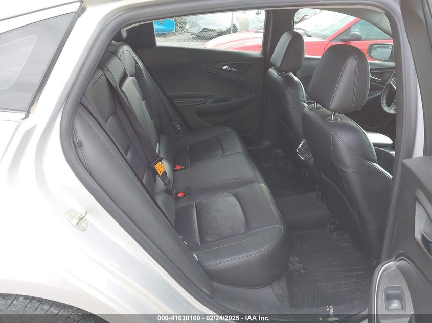 2018 CHEVROLET MALIBU VIN: 1G1ZD5STXJF193197