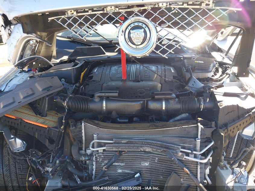 2013 JAGUAR XJ - SAJWA1C78D8V45104