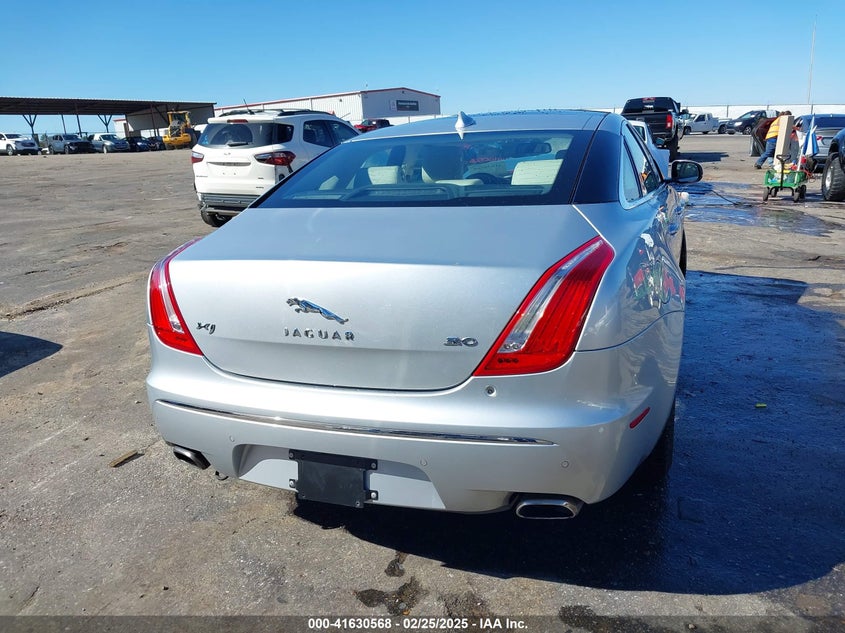 2013 JAGUAR XJ - SAJWA1C78D8V45104