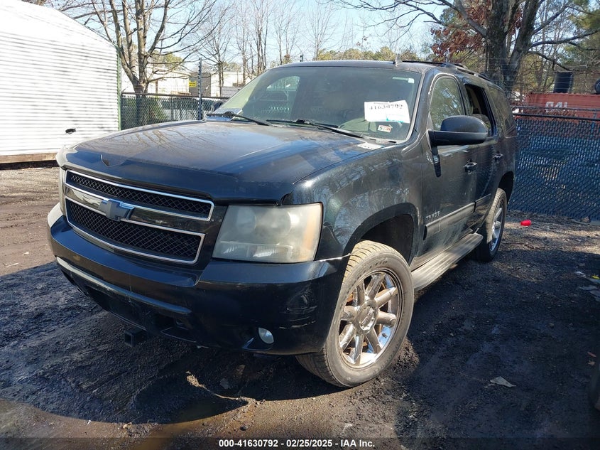 2010 CHEVROLET TAHOE VIN: 1GNUKBE04AR242259