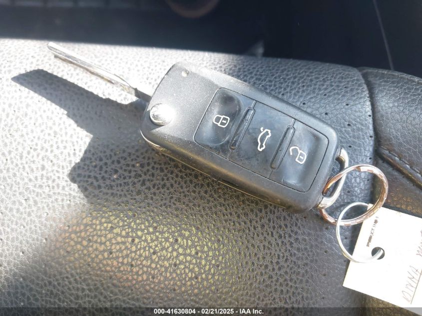 2011 Volkswagen Tiguan VIN: 7743810936 Lot: 41630804