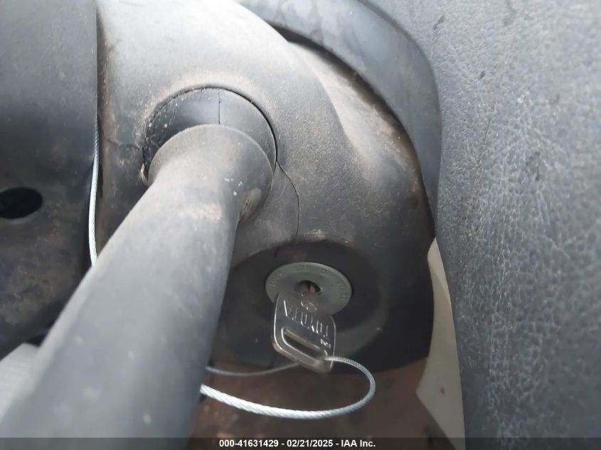 2007 Toyota Yaris VIN: JTDBT923971080950 Lot: 41631429