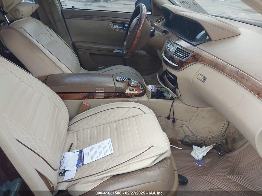 2007 MERCEDES-BENZ S 550 VIN: WDDNG71X17A079601