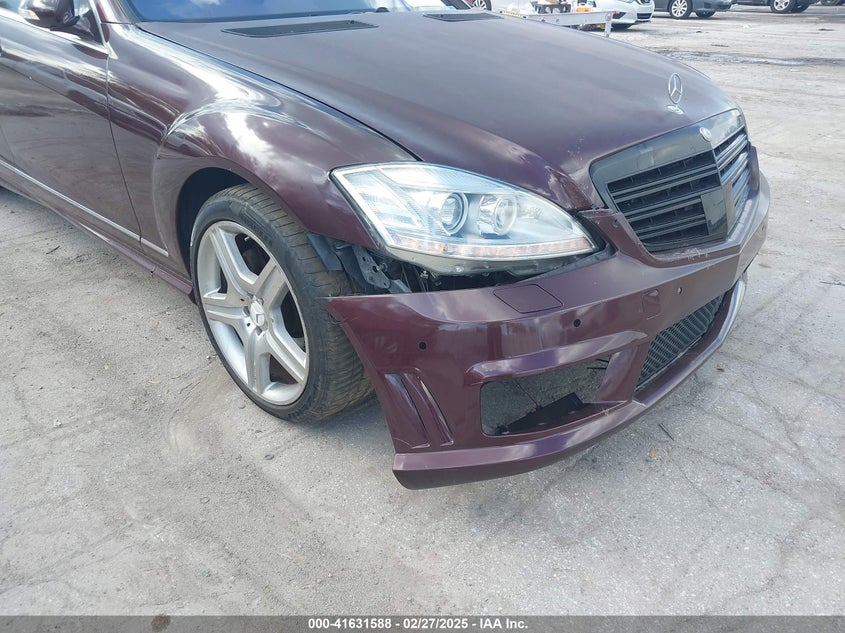 2007 MERCEDES-BENZ S 550 VIN: WDDNG71X17A079601