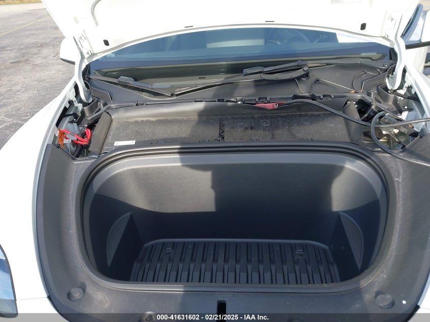 2023 Tesla Model Y Awd/Long Range Dual Motor All-Wheel Drive VIN: 7SAYGDEE3PA123054 Lot: 41631602