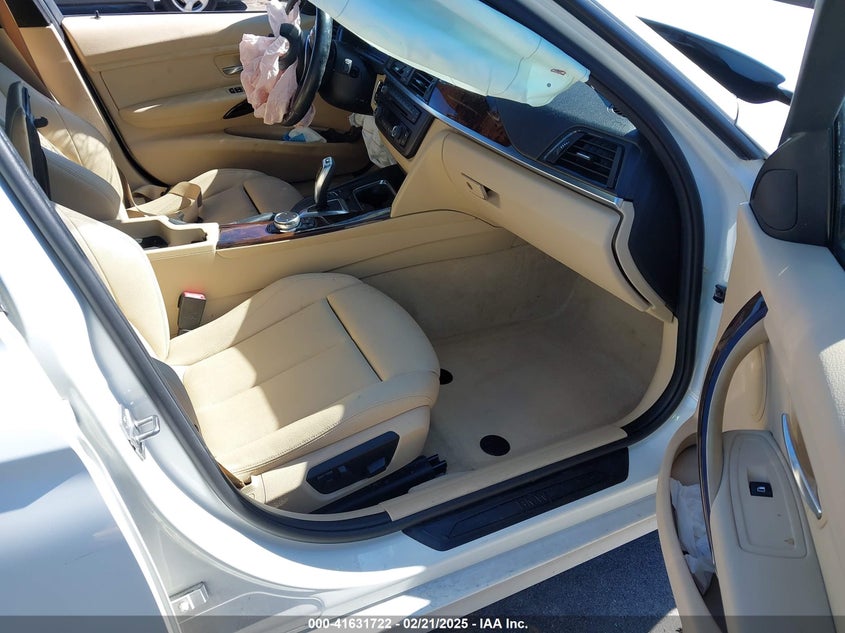 2014 BMW 320I - WBA3B1C50EK135458