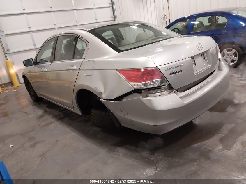 2009 HONDA ACCORD VIN: 1HGCP26319A014679