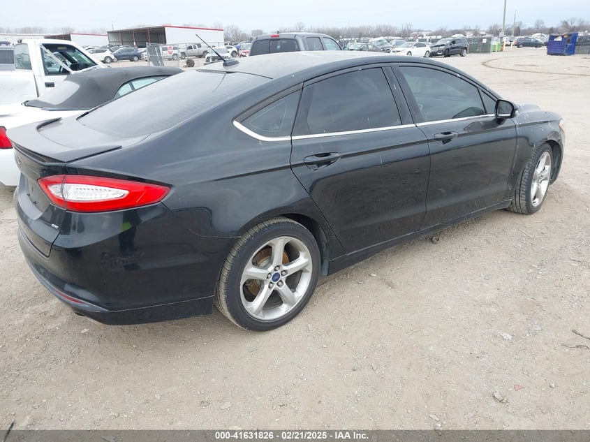 2016 FORD FUSION VIN: 3FA6P0H73GR305127