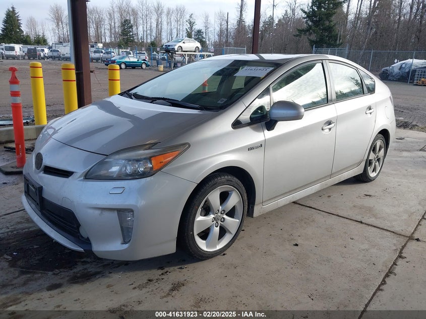 2013 TOYOTA PRIUS VIN: JTDKN3DU0D5652649