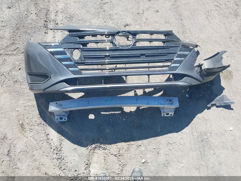 2025 Nissan Versa 1.6 Sv VIN: 3N1CN8EV5SL812047 Lot: 41632061