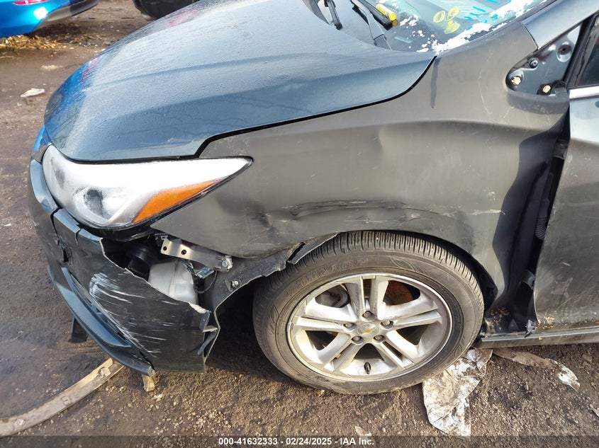 2017 Chevrolet Cruze Lt Auto VIN: 1G1BE5SM2H7206276 Lot: 41632333