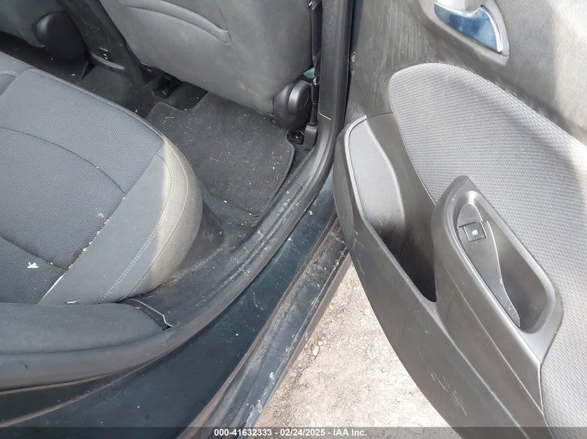 2017 Chevrolet Cruze Lt Auto VIN: 1G1BE5SM2H7206276 Lot: 41632333