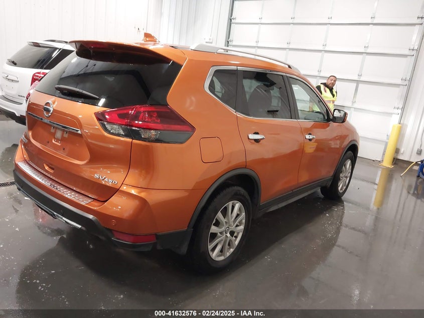 2020 NISSAN ROGUE SV INTELLIGENT AWD - JN8AT2MV1LW121591