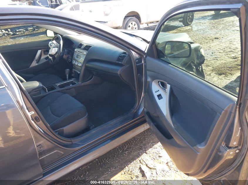 2009 TOYOTA CAMRY VIN: 4T1BE46K49U845767