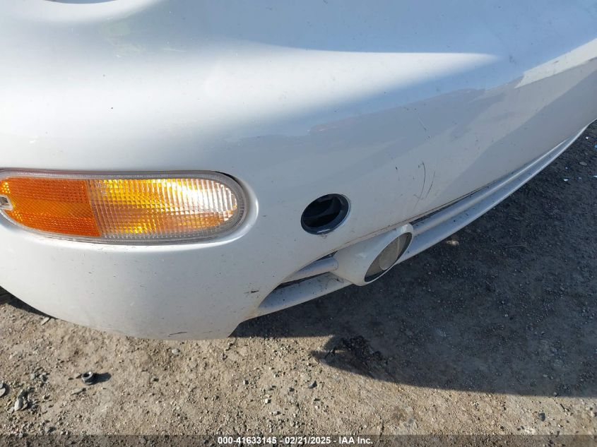 1998 Volkswagen New Beetle VIN: 3VWBB61C6WM018598 Lot: 41633145