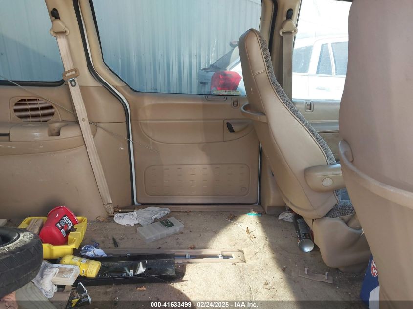 1996 Dodge Caravan VIN: 2B4FP2530TR855941 Lot: 41633499