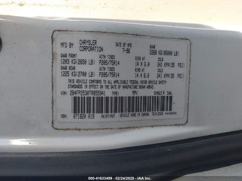 1996 Dodge Caravan VIN: 2B4FP2530TR855941 Lot: 41633499