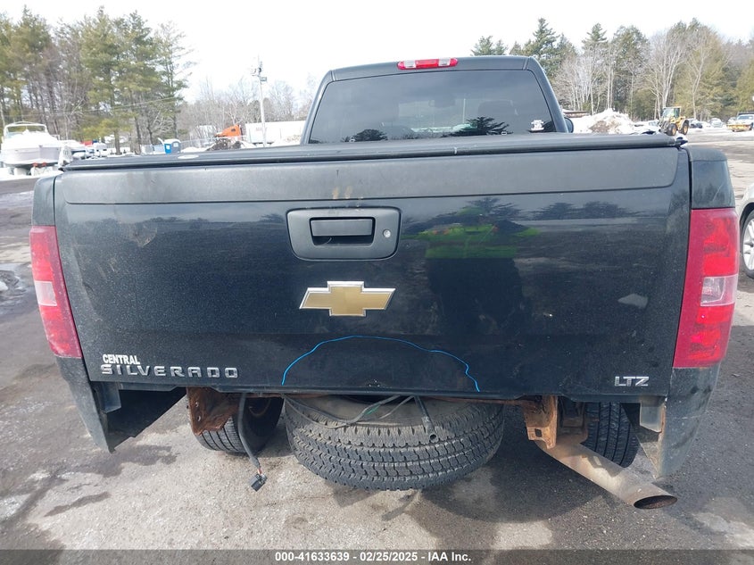 2009 CHEVROLET SILVERADO 2500HD VIN: 1GCHK63K49F190019