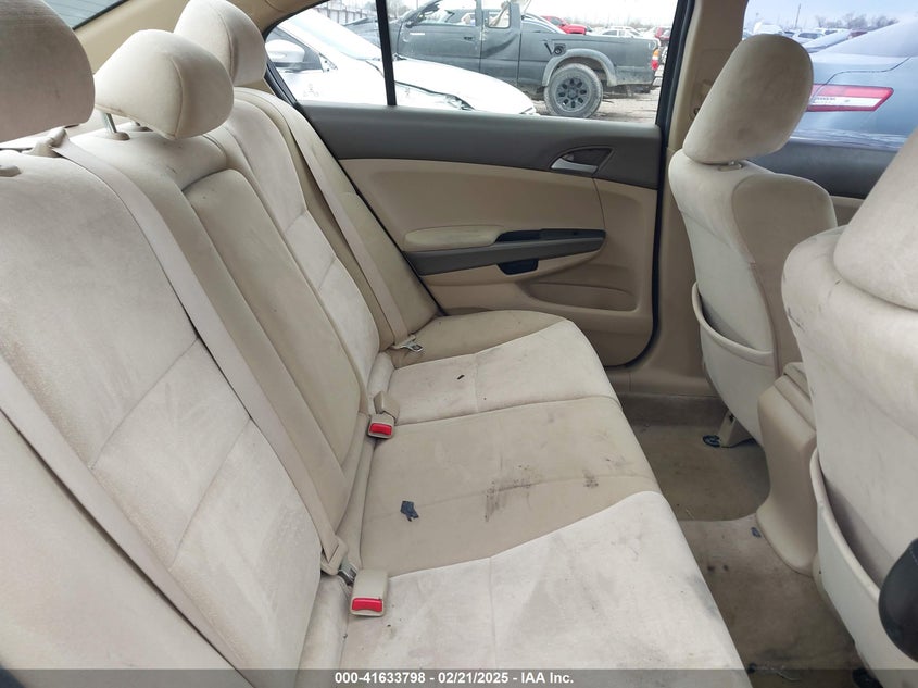 2010 HONDA ACCORD VIN: 1HGCP2F33AA082132