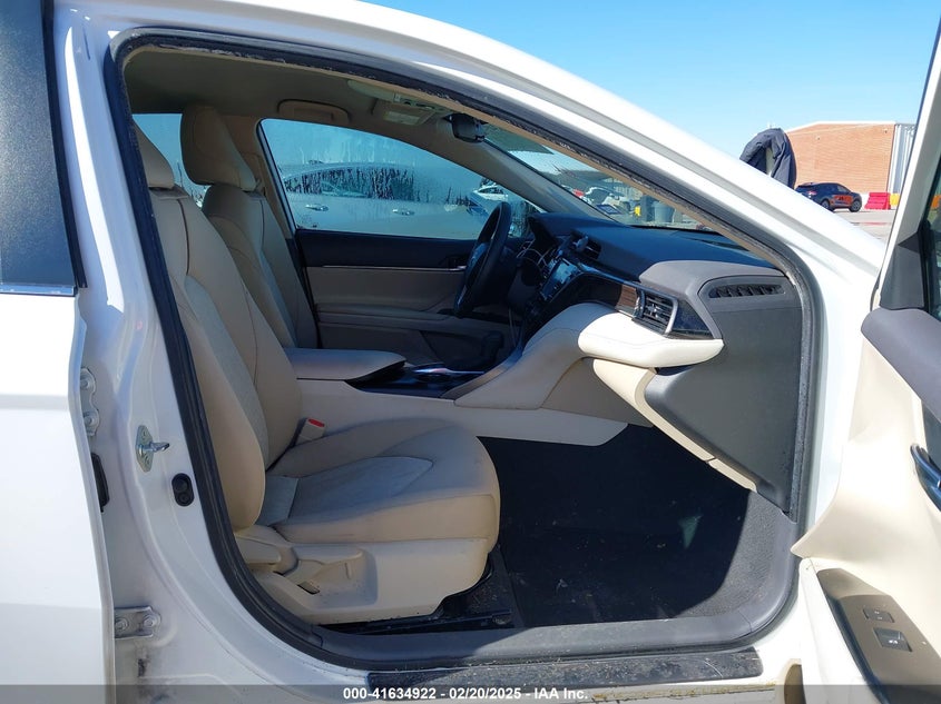 2020 TOYOTA CAMRY VIN: 4T1C31AK1LU525670