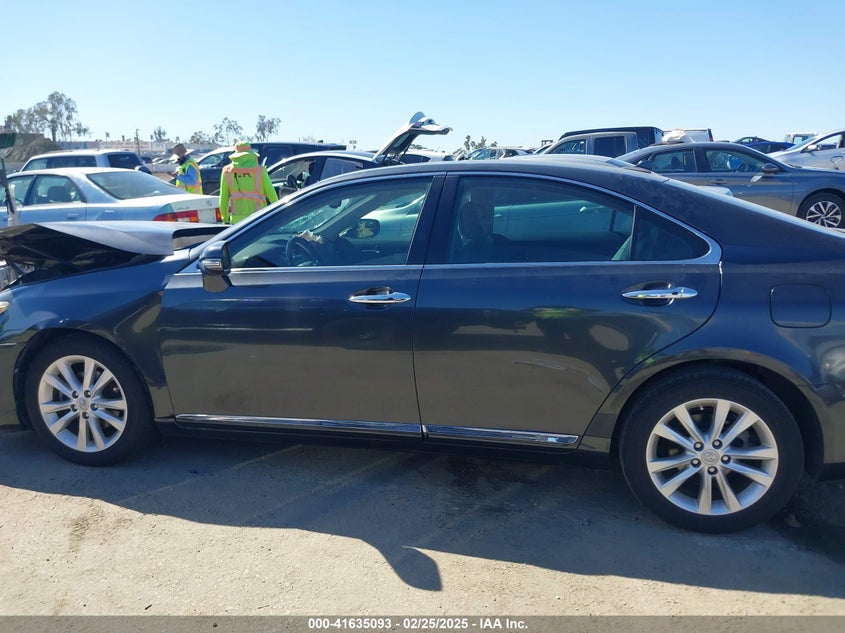 2011 LEXUS ES VIN: JTHBK1EG4B2415164
