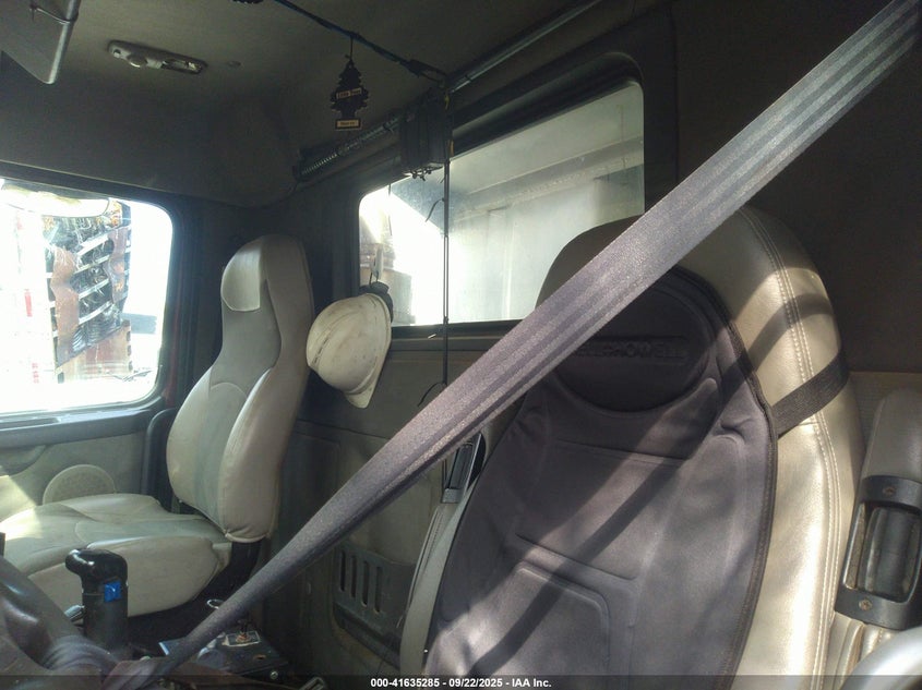 2007 Volvo Vhd VIN: 4V5K99GH17N463566 Lot: 41635285