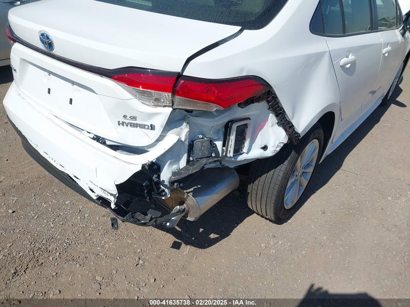 2024 TOYOTA COROLLA VIN: JTDBCMFE8R3062588
