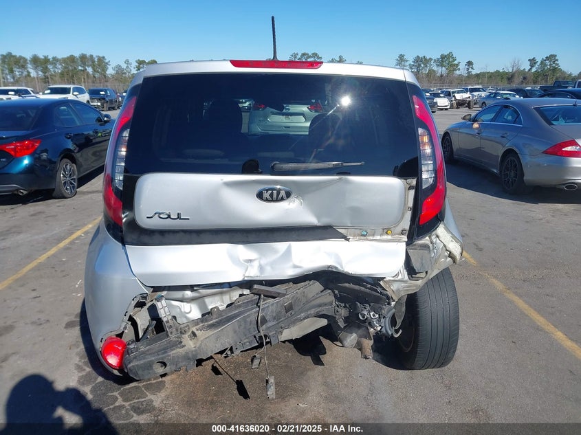 2015 KIA SOUL + - KNDJP3A50F7786345