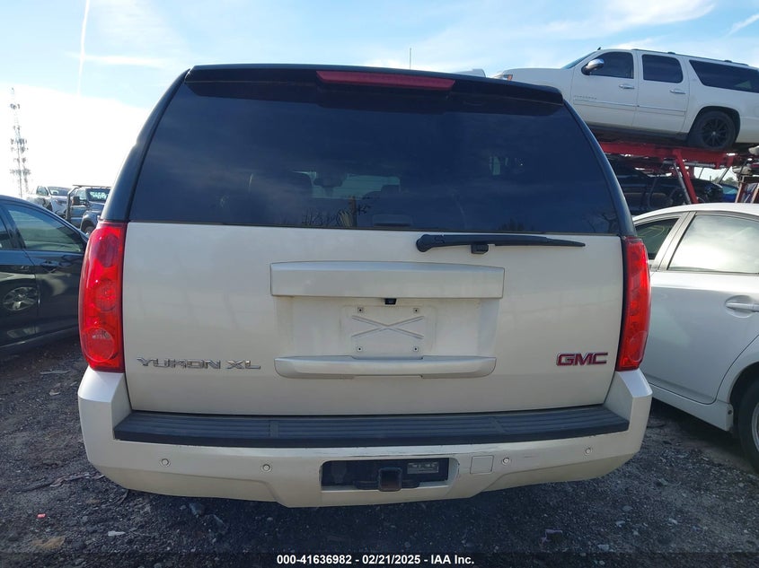 2013 GMC YUKON XL 1500 SLT - 1GKS1KE03DR112727