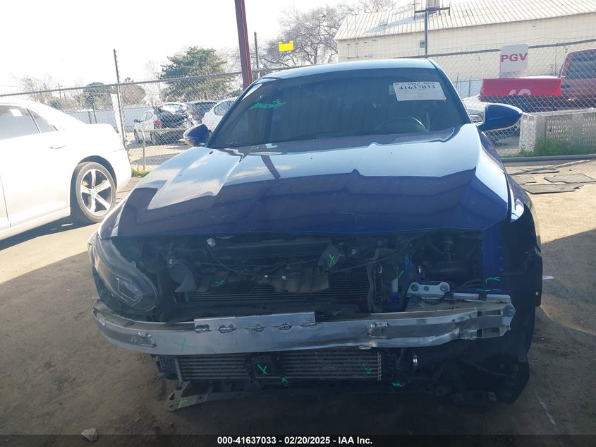 2018 HONDA ACCORD VIN: 1HGCV1F30JA125843