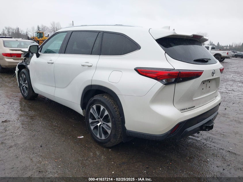 2021 TOYOTA HIGHLANDER VIN: 5TDHZRBH0MS546798