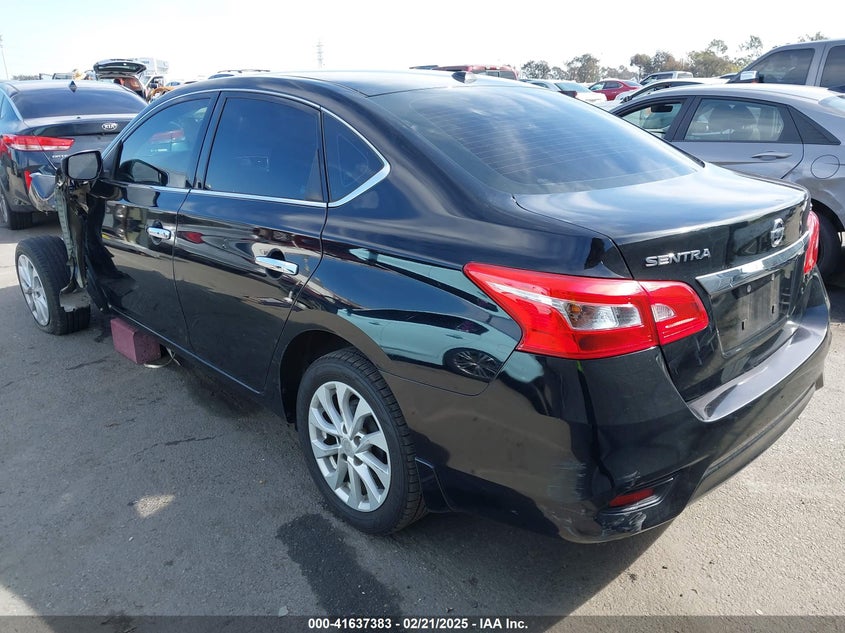 2018 NISSAN SENTRA VIN: 3N1AB7AP5JL632180