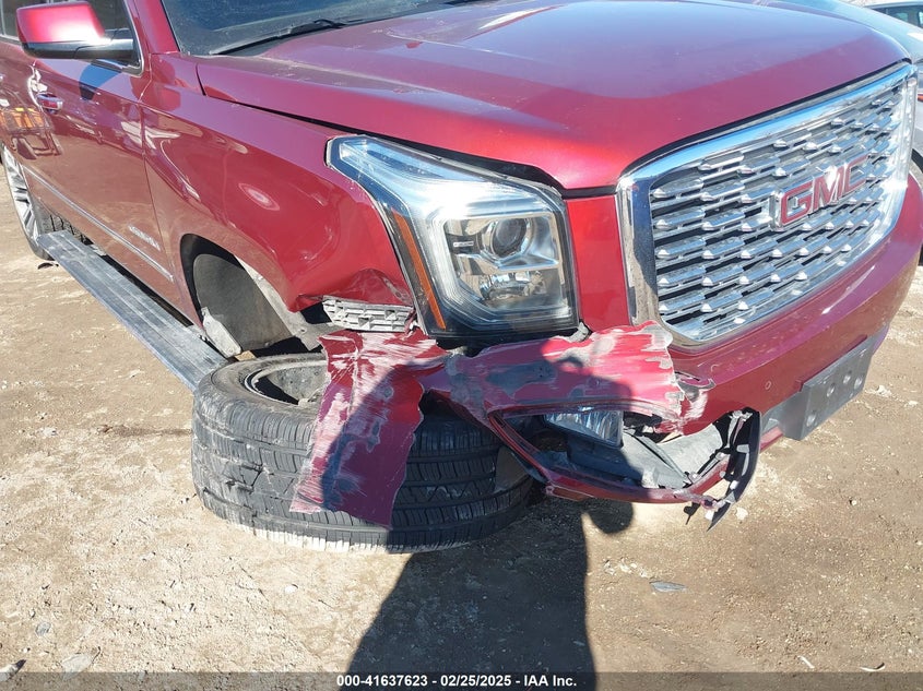 2018 GMC YUKON XL VIN: 1GKS2HKJ3JR372473