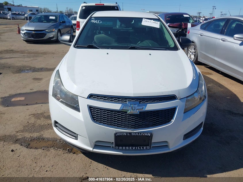 2014 CHEVROLET CRUZE VIN: 1G1PA5SG8E7436640