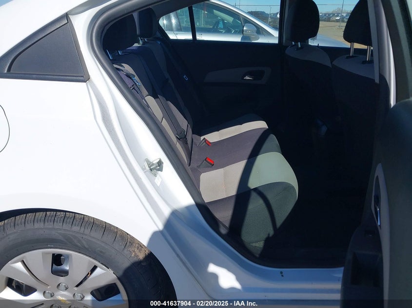 2014 CHEVROLET CRUZE VIN: 1G1PA5SG8E7436640