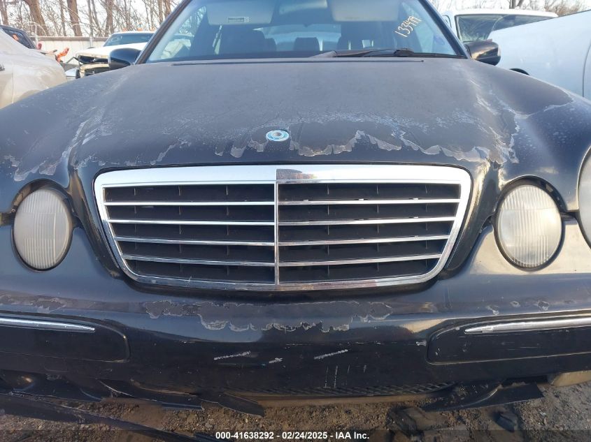 2000 Mercedes-Benz E 320 VIN: WDBJF65J8YB133479 Lot: 41638292