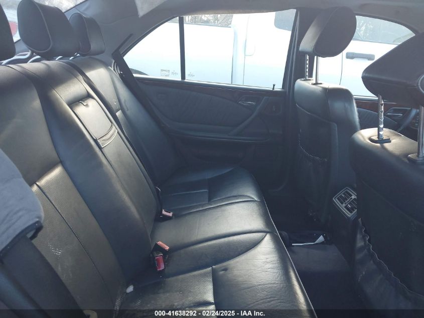 2000 Mercedes-Benz E 320 VIN: WDBJF65J8YB133479 Lot: 41638292