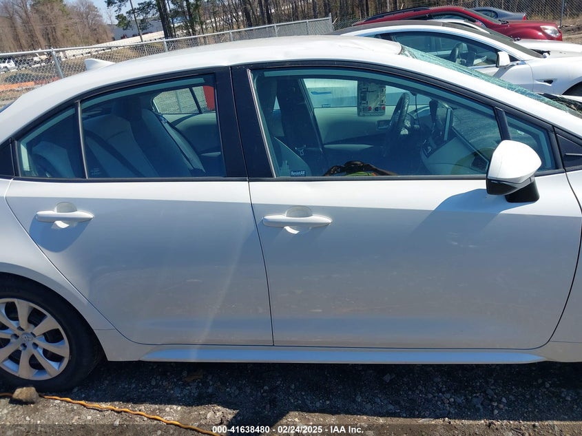 2020 TOYOTA COROLLA LE - 5YFEPRAE6LP108553