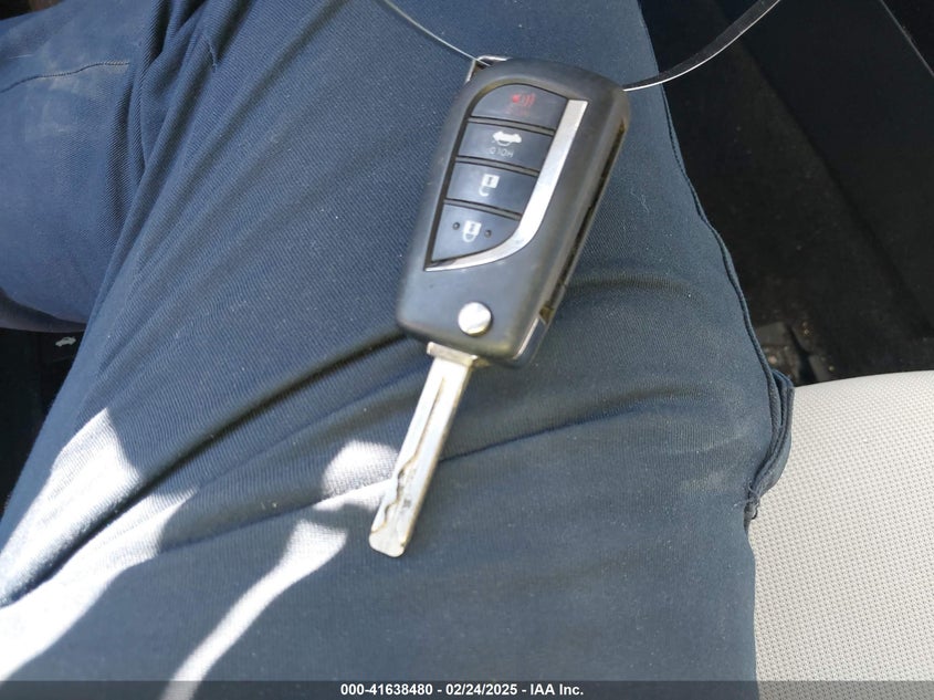 2020 TOYOTA COROLLA LE - 5YFEPRAE6LP108553