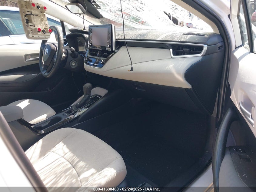 2020 TOYOTA COROLLA LE - 5YFEPRAE6LP108553