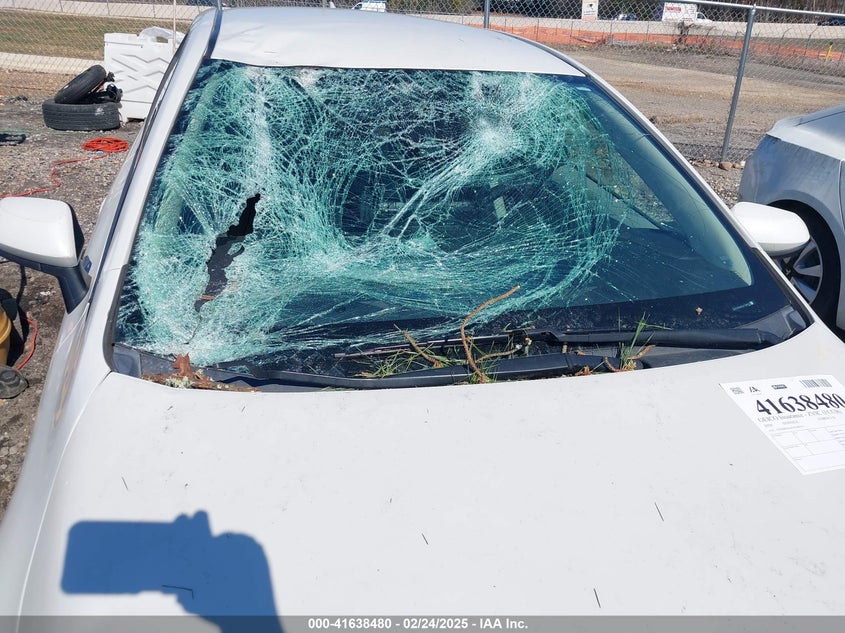 2020 TOYOTA COROLLA LE - 5YFEPRAE6LP108553